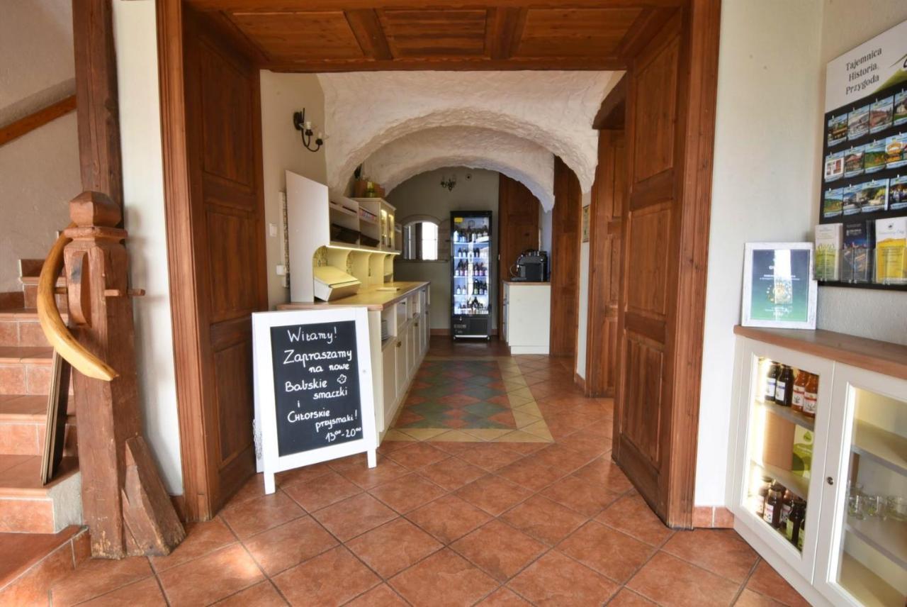 Gosciniec Nowa Wioska Bed & Breakfast Wałbrzych Dış mekan fotoğraf